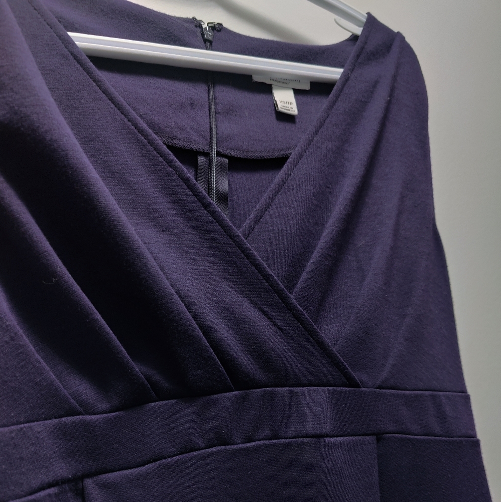 EUC Liz Lange Maternity dress size XS - Picture 3 of 3